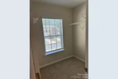 6049 Guildford Hill Lane, Charlotte, NC 28215 - Photo 13