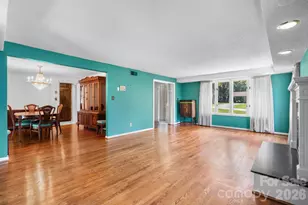 1335 36th Ave Dr NE, Hickory, NC 28601 - Photo 13