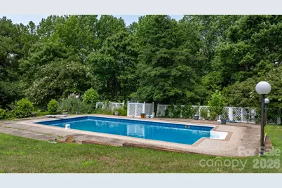 1335 36th Avenue Drive NE, Hickory, NC 28601 - Photo 43