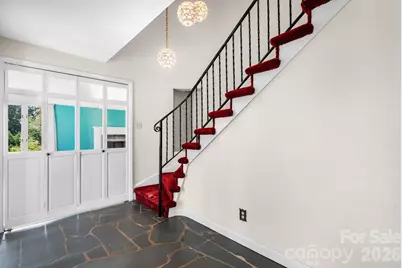 1335 36th Avenue Drive NE, Hickory, NC 28601 - Photo 9