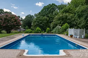 1335 36th Ave Dr NE, Hickory, NC 28601 - Photo 45