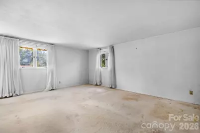 1335 36th Avenue Drive NE, Hickory, NC 28601 - Photo 33