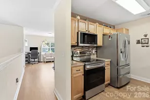 123 Foxden Dr, Fletcher, NC 28732 - Photo 7