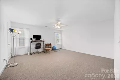 3339 Kingshire Way, Clover, SC 29710 - Photo 27