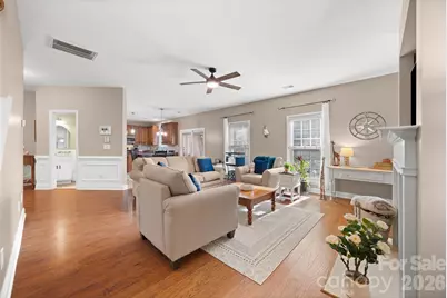 3339 Kingshire Way, Clover, SC 29710 - Photo 9