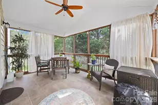 3339 Kingshire Way, Clover, SC 29710 - Photo 5