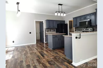 4018 Manor House Drive, Charlotte, NC 28270 - Photo 5