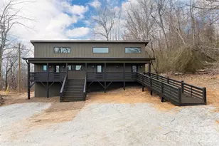 153-B Hackleburg Ln, Hendersonville, NC 28792 - Photo 1