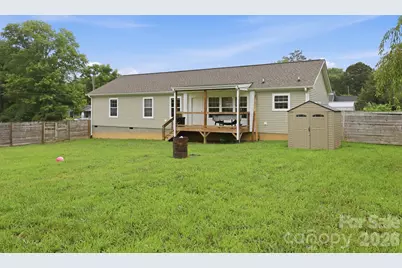 417 Glover Street, Hendersonville, NC 28792 - Photo 1