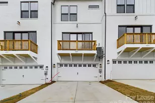 4211 Alexander Vw Dr, Charlotte, NC 28226 - Photo 15