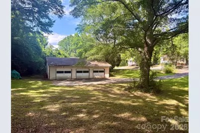 508 Chesterfield Avenue, Lancaster, SC 29720 - Photo 9