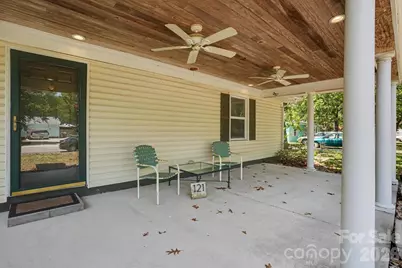 121 NW 1st Street, Oak Island, NC 28465 - Photo 9