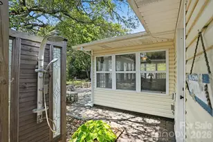 121 NW 1st St, Oak Island, NC 28465 - Photo 33