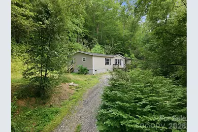55 Twin Oaks Lane, Spruce Pine, NC 28777 - Photo 3