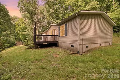 55 Twin Oaks Lane, Spruce Pine, NC 28777 - Photo 9