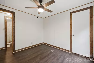 55 Twin Oaks Lane, Spruce Pine, NC 28777 - Photo 11