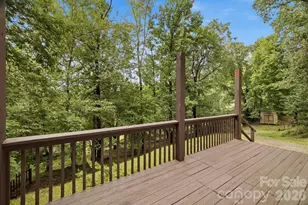 55 Twin Oaks Ln, Spruce Pine, NC 28777 - Photo 7