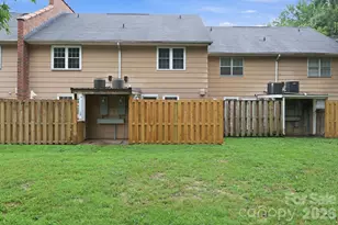 1300 Larchmont Pl, Salisbury, NC 28144 - Photo 3