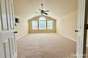 1009 Providence Forest Dr, Matthews, NC 28104 - Photo 19