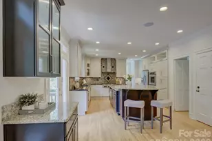 2301 Wharton Ln, Charlotte, NC 28270 - Photo 9