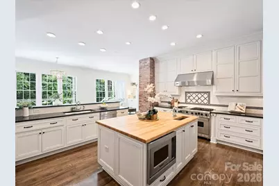 9146 Heydon Hall Circle, Charlotte, NC 28210 - Photo 13
