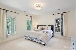 9146 Heydon Hall Cir, Charlotte, NC 28210 - Photo 31