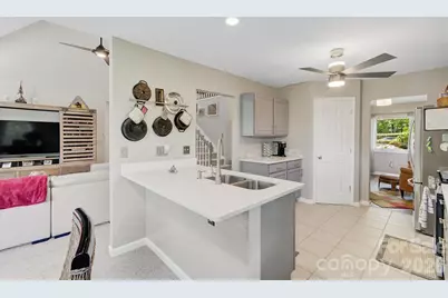 28 Secretariat Drive, Hendersonville, NC 28792 - Photo 23