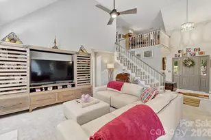 28 Secretariat Dr, Hendersonville, NC 28792 - Photo 5