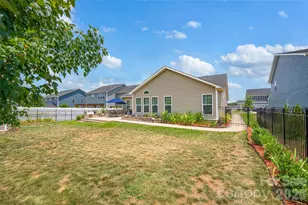 11216 Vanguard Pkwy, Huntersville, NC 28078 - Photo 27