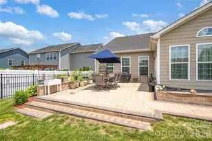 11216 Vanguard Pkwy, Huntersville, NC 28078 - Photo 29