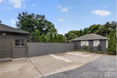 724 Grandin Road, Charlotte, NC 28208 - Photo 37