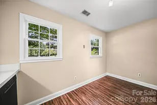 1801 Pewsbury Rd, Charlotte, NC 28210 - Photo 9