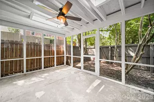 1801 Pewsbury Rd, Charlotte, NC 28210 - Photo 19