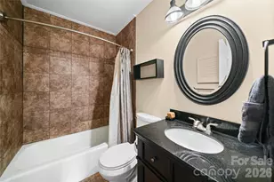1801 Pewsbury Rd, Charlotte, NC 28210 - Photo 33
