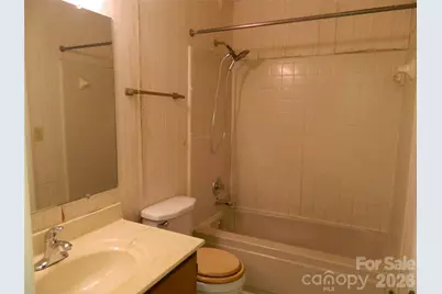 4902 Spring Lake Drive, Charlotte, NC 28212 - Photo 13