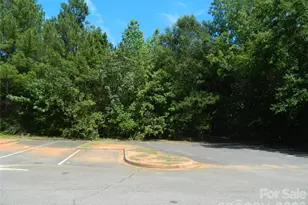 4902 Spring Lake Dr, Charlotte, NC 28212 - Photo 15