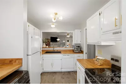 9004 Nolley Court #B, Charlotte, NC 28270 - Photo 13