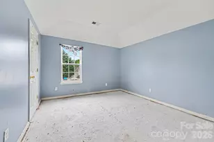 3527 Mallory Taylor Ln, Charlotte, NC 28216 - Photo 9