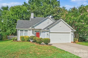 9532 Nettle Dr, Charlotte, NC 28216 - Photo 1