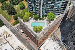 210 N Church St, Charlotte, NC 28202 - Photo 35