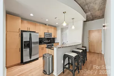 210 N Church Street #2204, Charlotte, NC 28202 - Photo 9