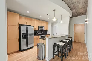 210 N Church St, Charlotte, NC 28202 - Photo 9