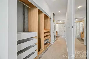 210 N Church St, Charlotte, NC 28202 - Photo 19