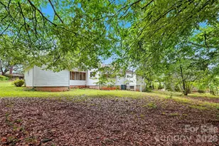 515 N Hill St, Dallas, NC 28034 - Photo 35