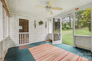 515 N Hill St, Dallas, NC 28034 - Photo 33