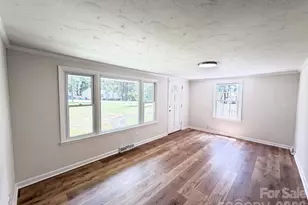 9801 Hannon Rd, Charlotte, NC 28227 - Photo 7