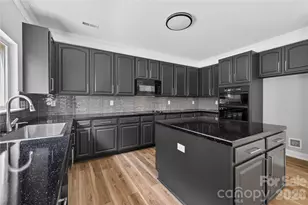 4348 Stone Mountain Dr, Gastonia, NC 28054 - Photo 5