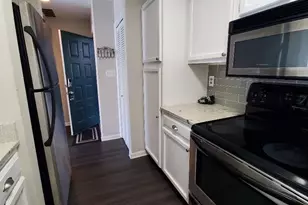 230 S Cedar St, Charlotte, NC 28202 - Photo 5