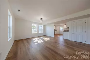 214 E Washington Ave, Bessemer City, NC 28016 - Photo 3