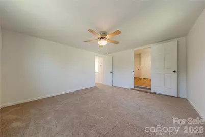 214 E Washington Avenue, Bessemer City, NC 28016 - Photo 21